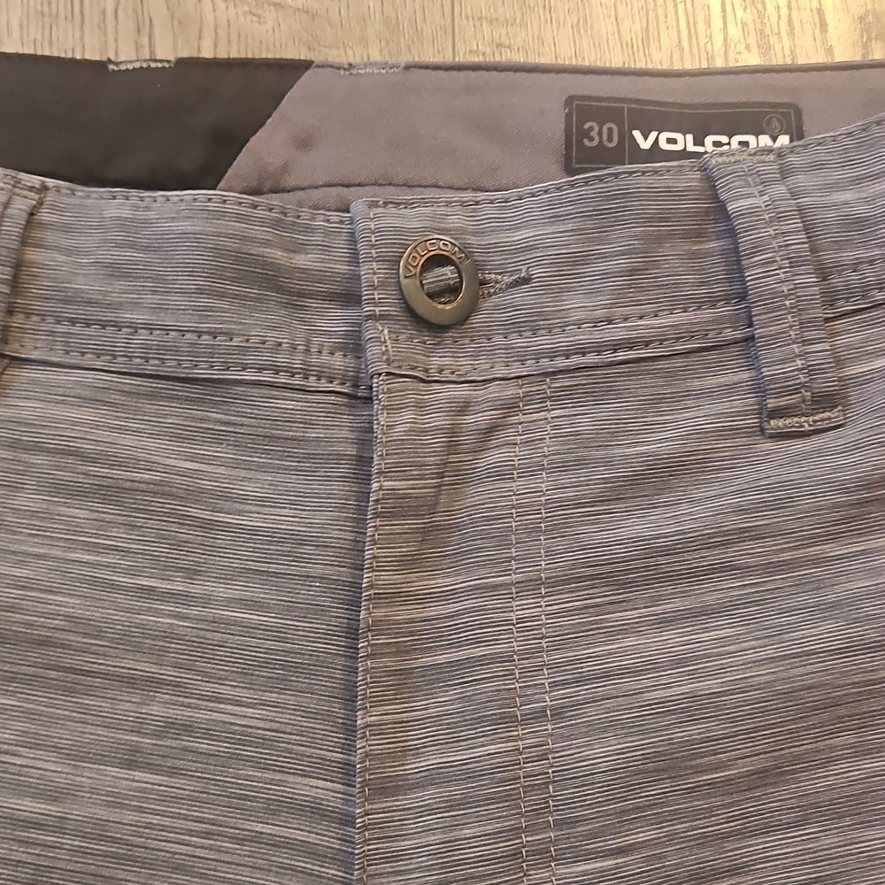 Volcom Men's Charcoal Flat Front Shorts - Picture 2 of 4